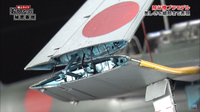 コレクション総数は何と3万点！！唯一無二のプラモの製作に挑む