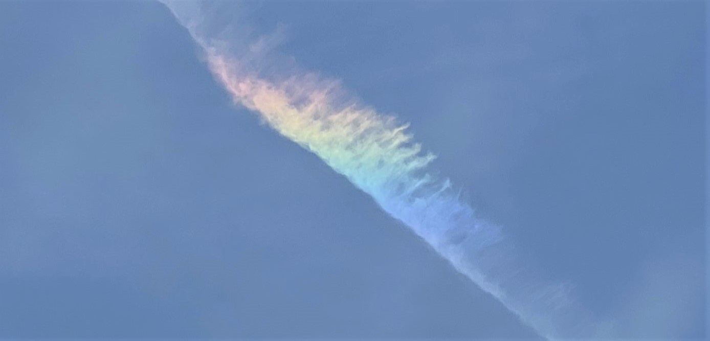 空が七色に輝くのは虹だけじゃない！？ 不思議な光の現象「環水平